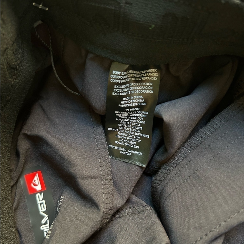 Quicksilver | Dryflight Black Workout Running Shorts (Small) - Picture 8 of 10